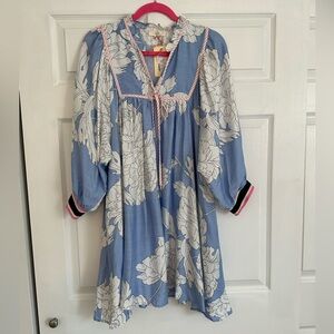 Entro Blue & White Floral Dress - Large and NWT